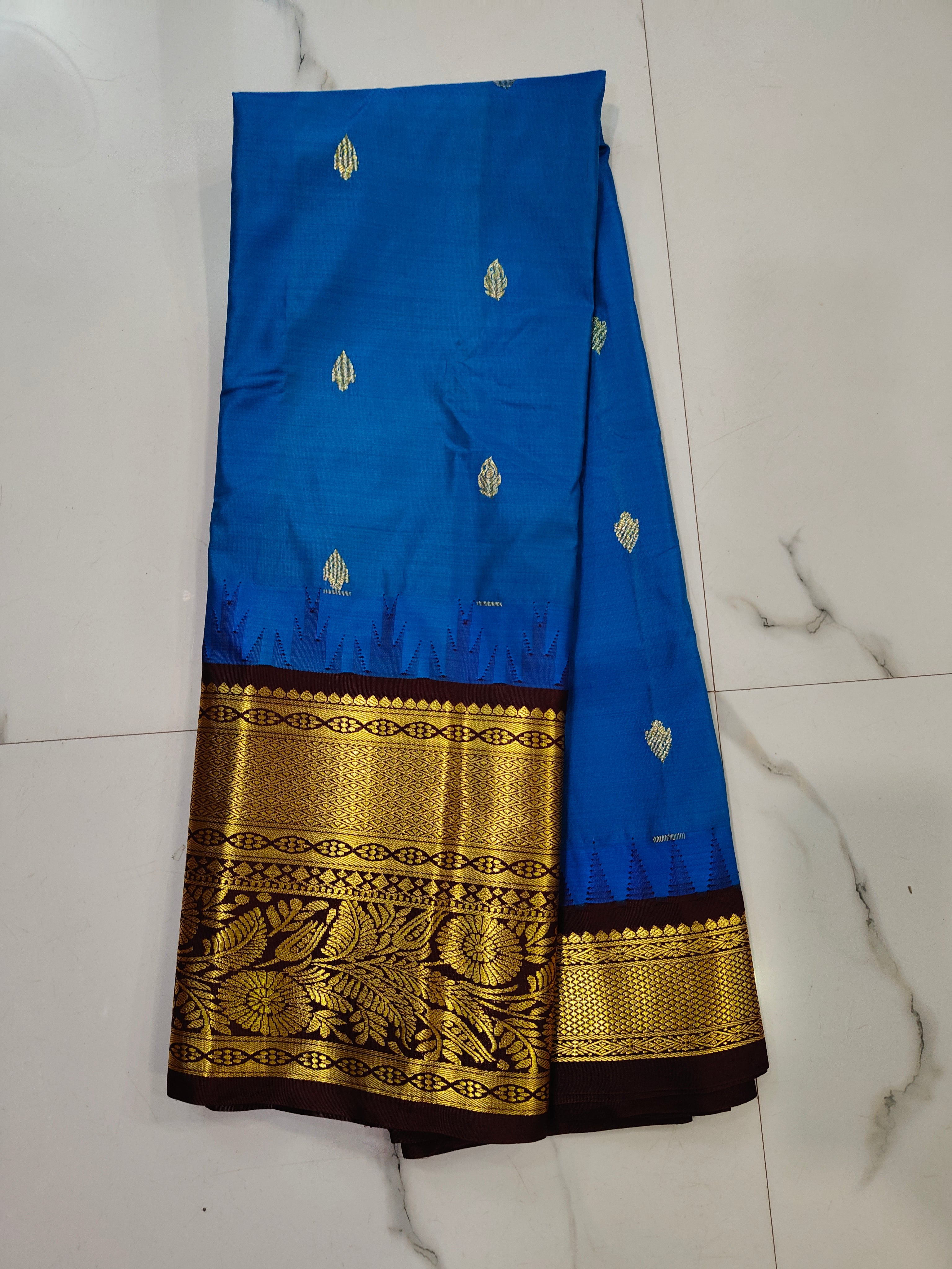 Gadwal pattu F220