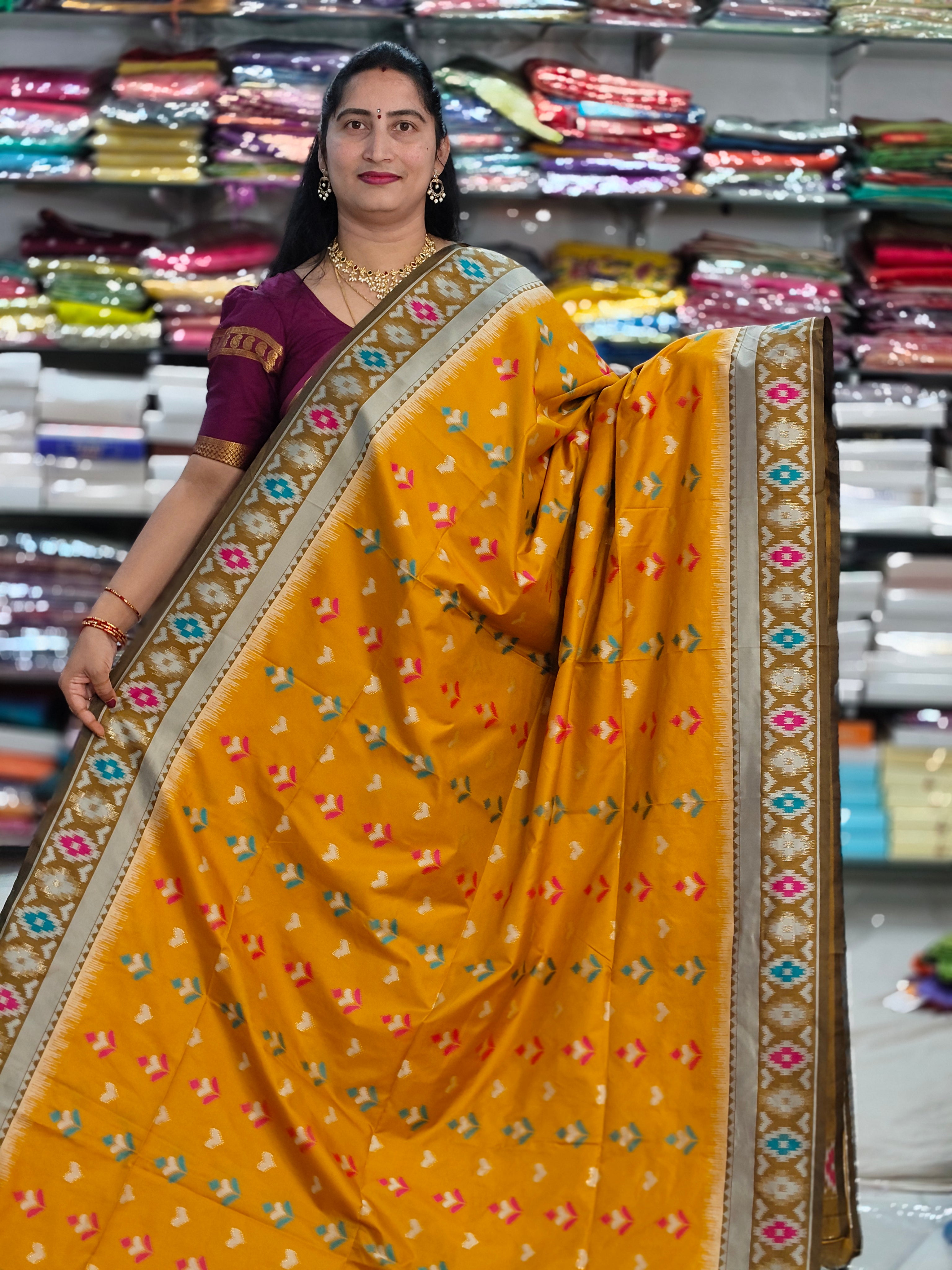 Lightweight soft pattu F239